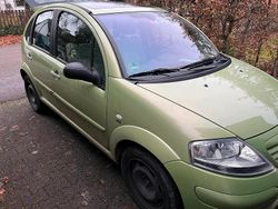 Grün Gebraucht 2004 Citroën C3 Kleinwagen | 550 € (Superpreis)