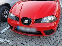 Rot Gebraucht 2008 Seat Ibiza Limousine | 350 € (Superpreis)