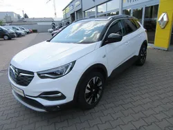 Weiß Gebraucht 2018 Opel Grandland X Innovation SUV | 14.890 € (Fairer Preis)
