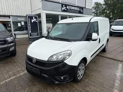 Weiß Gebraucht 2015 Fiat Doblò Van / Kleinbus | 5.980 € (Etwas zu teuer)