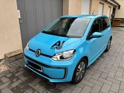 Blau Gebraucht 2022 VW e-up! Style Kleinwagen | 14.500 € (Guter Preis)