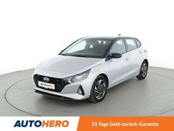 Silber Gebraucht 2020 Hyundai i20 Trend Limousine | 13.160 € (Fairer Preis)
