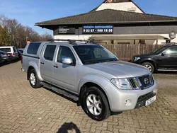 Silber Gebraucht 2012 Nissan Navara Abholung | 17.990 € (Etwas zu teuer)