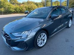 Grau Gebraucht 2024 Audi A3 S-Line Limousine | 31.980 € (Guter Preis)