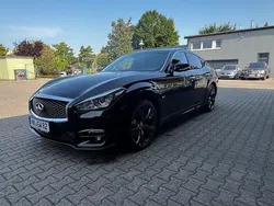 Violett Gebraucht 2016 Infiniti Q70 Sport Tech Limousine | 12.490 €