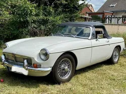 MG B