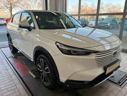 Platinum white (weiß) Gebraucht 2024 Honda HR-V Advance SUV | 28.980 € (Fairer Preis)