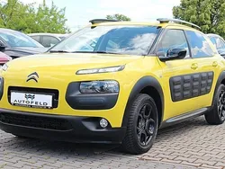 Grün Gebraucht 2015 Citroën C4 Cactus Kleinwagen | 8.900 € (Fairer Preis)