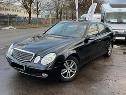 Schwarz Gebraucht 2005 Mercedes E200 Classic Limousine | 5.750 € (Fairer Preis)
