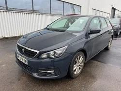 Blau Gebraucht 2019 Peugeot 308 Access Kombi | 7.400 € (Etwas zu teuer)