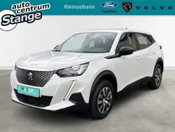Weiss Gebraucht 2022 Peugeot e-2008 Active SUV | 19.900 € (Guter Preis)