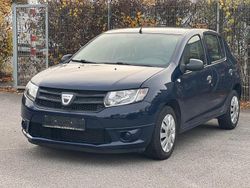 Blau Gebraucht 2015 Dacia Sandero Limousine | 3.999 € (Fairer Preis)
