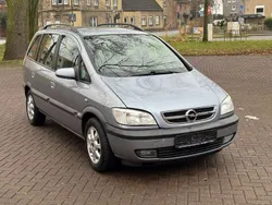 Lichtsilber m2 Gebraucht 2005 Opel Zafira Van / Kleinbus | 2.399 € (Fairer Preis)