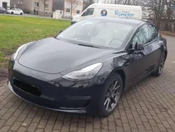 Schwarz Gebraucht 2021 Tesla Model 3 Limousine | 25.500 € (Guter Preis)