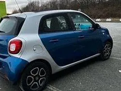 Blau Gebraucht 2015 Smart ForFour Proxy Kleinwagen | 6.800 € (Guter Preis)