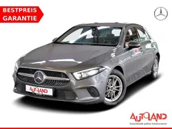 Grau Gebraucht 2018 Mercedes A200 Progressive Limousine | 21.950 € (Fairer Preis)