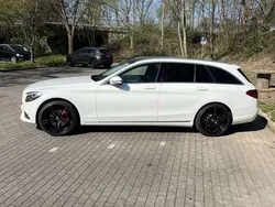 Weiß Gebraucht 2016 Mercedes C220 Avantgarde Kombi | 16.100 € (Fairer Preis)