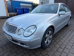 Silber Gebraucht 2004 Mercedes E280 Avantgarde Limousine | 3.690 € (Guter Preis)