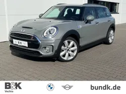 Grau metallic moonwalk grey (metallic) Gebraucht 2017 Mini Cooper SD Clubman Chili Kombi | 23.450 € (Teuer)
