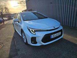 Weiß Gebraucht 2025 Suzuki Swace Comfort+ Kombi | 32.980 € (Teuer)