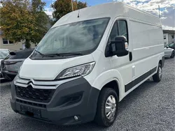 Weiß Gebraucht 2017 Citroën Jumper Profi Van / Kleinbus | 12.800 € (Etwas zu teuer)