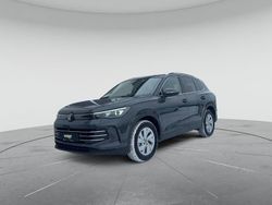 Delfingrau metallic Neu 2026 VW Tiguan Elegance SUV | 60.140 €