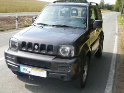 Grau Gebraucht 2011 Suzuki Jimny SUV | 10.400 € (Fairer Preis)