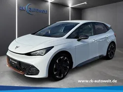 Weiss Gebraucht 2023 Cupra Born Kleinwagen | 29.490 € (Guter Preis)