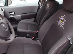 Weiß Gebraucht 2012 Renault Modus Van / Kleinbus | 2.250 €