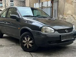 Schwarz Gebraucht 2002 Opel Corsa Kleinwagen | 590 € (Superpreis)