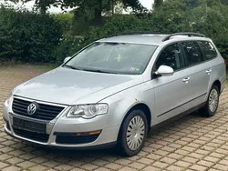 Silber Gebraucht 2009 VW Passat Kombi | 2.350 € (Guter Preis)