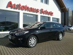 Schwarz metallic Gebraucht 2021 Kia Ceed Sportswagon 4 Kombi | 16.990 € (Guter Preis)