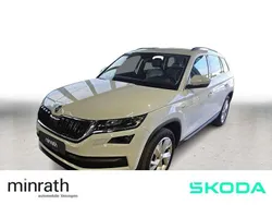 Weiß Gebraucht 2019 Skoda Kodiaq Soleil SUV | 26.890 € (Fairer Preis)