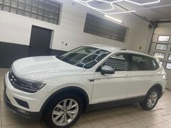 Weiß Gebraucht 2021 VW Tiguan Allspace Highline SUV | 27.900 € (Superpreis)