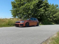 Andere außenfarben Gebraucht 2012 VW Golf VI R Kleinwagen | 10.900 €