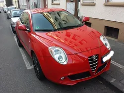 Rot Gebraucht 2008 Alfa Romeo MiTo Kleinwagen | 7.500 €
