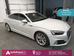 Weiß Gebraucht 2022 Audi A5 Sportback Ambiente Limousine | 31.330 € (Guter Preis)