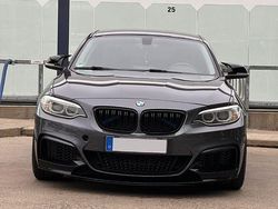 Silber Gebraucht 2014 BMW 220 Sport Line Coupé | 15.600 € (Etwas zu teuer)