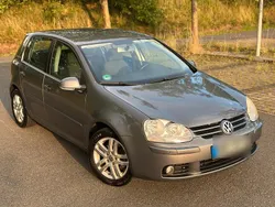 Grau Gebraucht 2006 VW Golf V Limousine | 3.390 € (Etwas zu teuer)