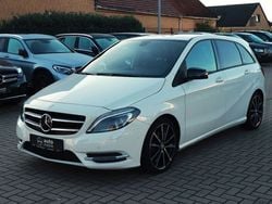 Weiß Gebraucht 2014 Mercedes B180 Van / Kleinbus | 9.999 € (Superpreis)