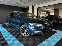 Blau Gebraucht 2020 VW Passat Kombi | 24.970 € (Guter Preis)