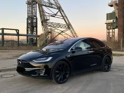 Schwarz Gebraucht 2017 Tesla Model X SUV | 32.000 €