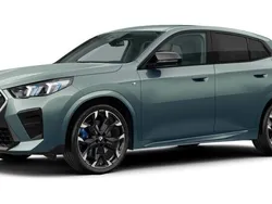 Grün Gebraucht 2024 BMW X2 Luxury Line SUV | 55.241 €