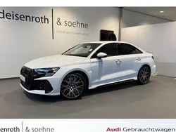 Weiss Gebraucht 2024 Audi RS3 Sportback Comfort Kleinwagen | 68.970 €