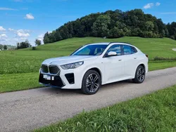 Weiß Gebraucht 2025 BMW iX2 M Sport SUV | 41.900 € (Superpreis)
