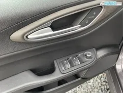Grigio vesuvio metallic Gebraucht 2024 Alfa Romeo Giulia Premium Limousine | 44.800 € (Etwas zu teuer)