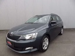 Grau Gebraucht 2017 Skoda Fabia Clever Kombi | 11.850 € (Fairer Preis)