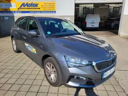 Graphitegrau metallic Gebraucht 2023 Skoda Scala Ambition Kleinwagen | 22.430 € (Fairer Preis)