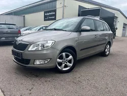Beige Gebraucht 2012 Skoda Fabia Family Kombi | 5.490 € (Guter Preis)
