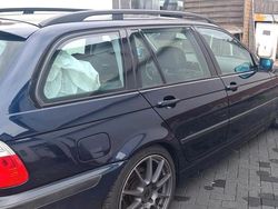 Blau Gebraucht 2003 BMW 320 Kombi | 3.400 € (Fairer Preis)
